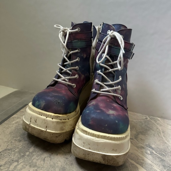 Demonia Reflective Stackers - Picture 7 of 12